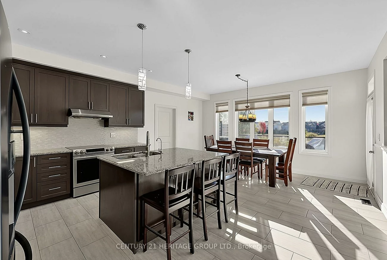 67, Manor Forest, Mt Albert, East Gwillimbury