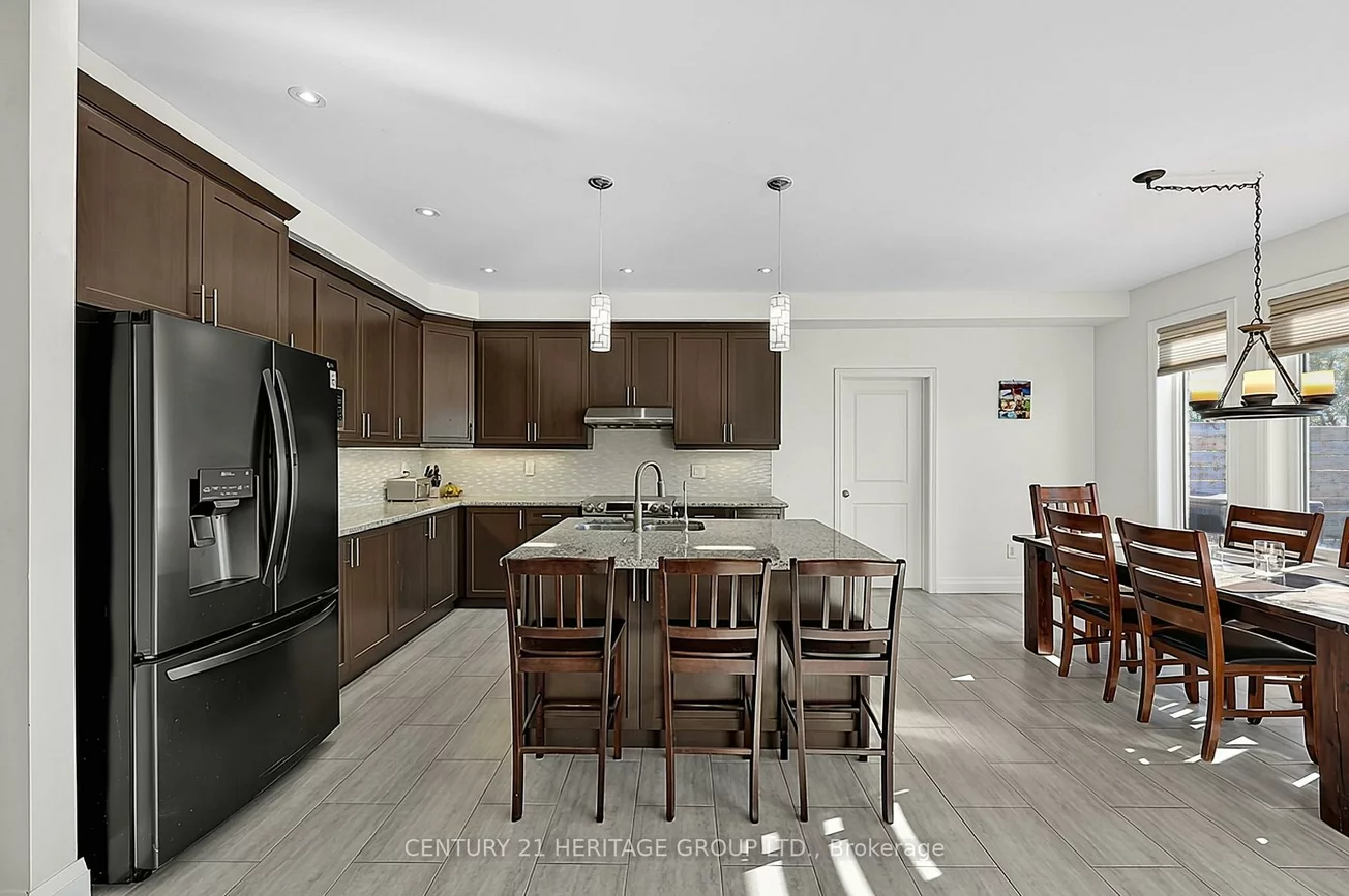 67, Manor Forest, Mt Albert, East Gwillimbury
