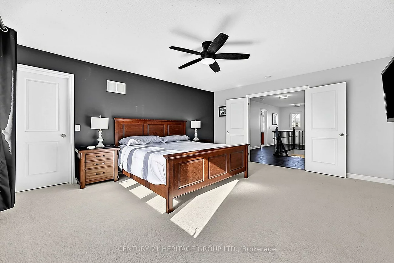 67, Manor Forest, Mt Albert, East Gwillimbury