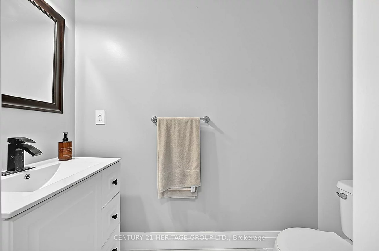 67, Manor Forest, Mt Albert, East Gwillimbury