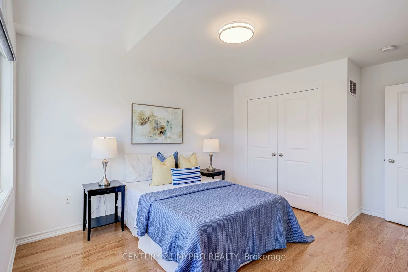13, Manor Glen, Mt Albert, East Gwillimbury