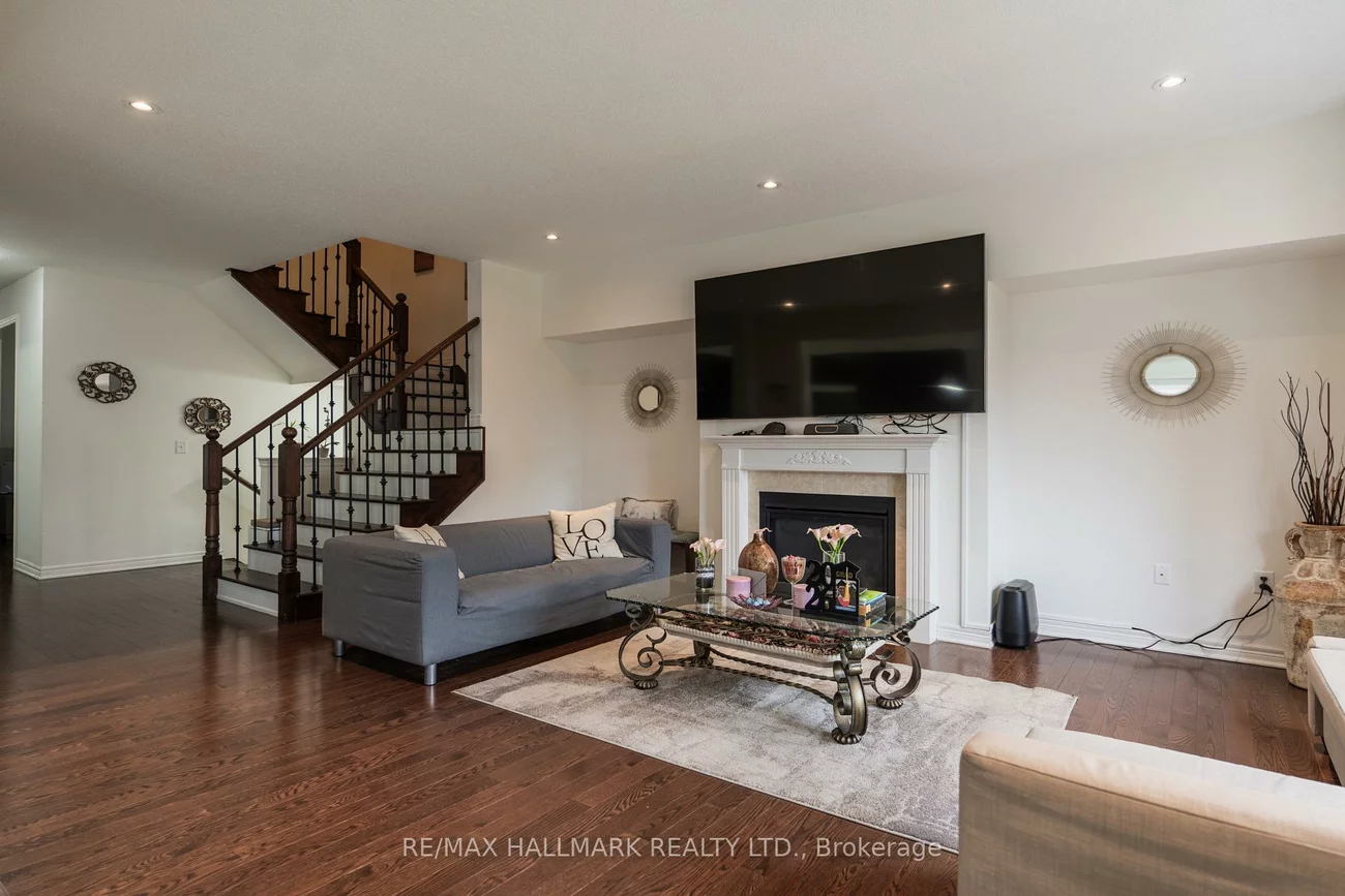 278, Sharon Creek, Sharon, East Gwillimbury