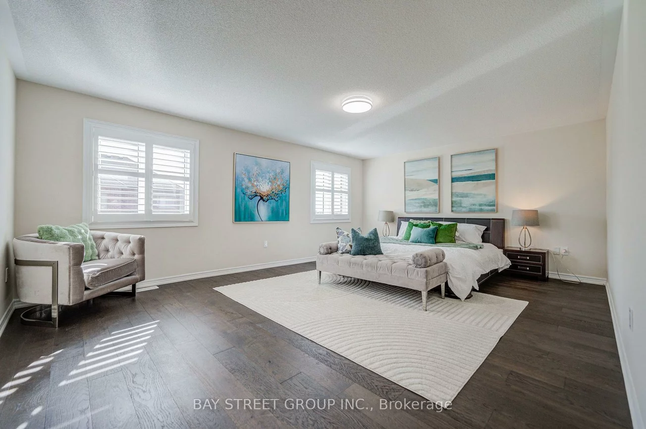 3, Manor Hampton, Sharon, East Gwillimbury