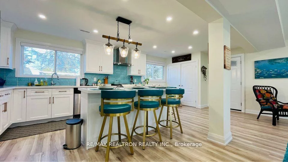 2306, Crystal Beach, Alcona, Innisfil