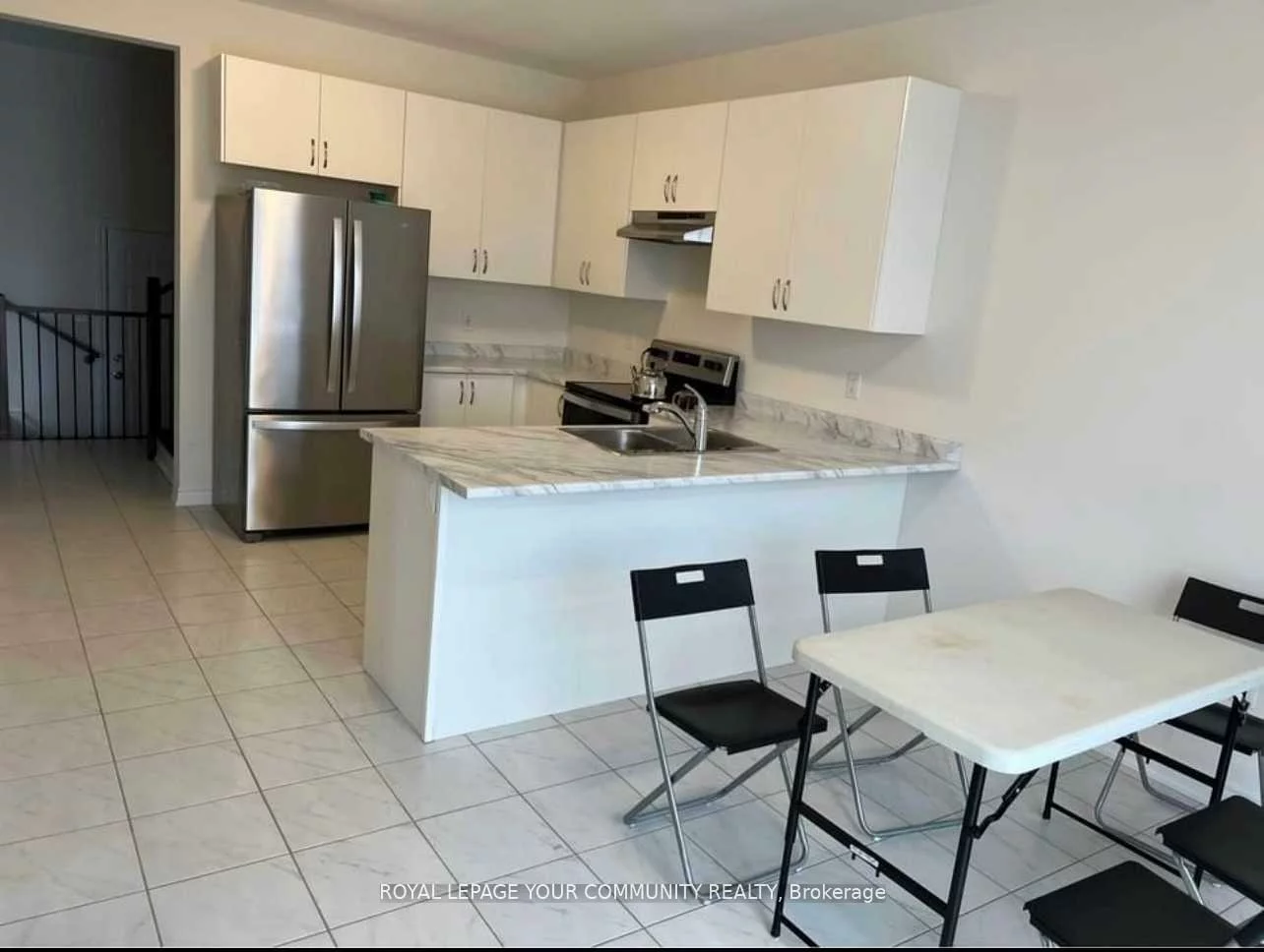 2185, Lozenby, Alcona, Innisfil