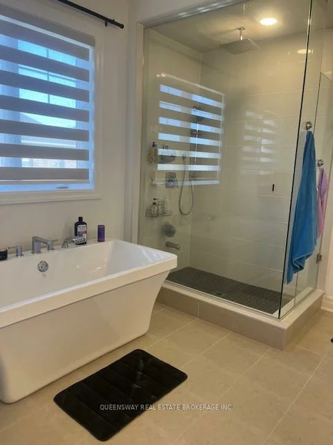 724, Newlove, Alcona, Innisfil