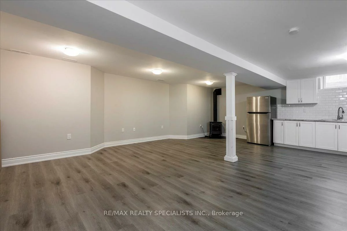 1165, Mitchell, Alcona, Innisfil