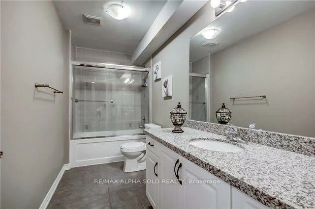 1435, Sheldon, Alcona, Innisfil