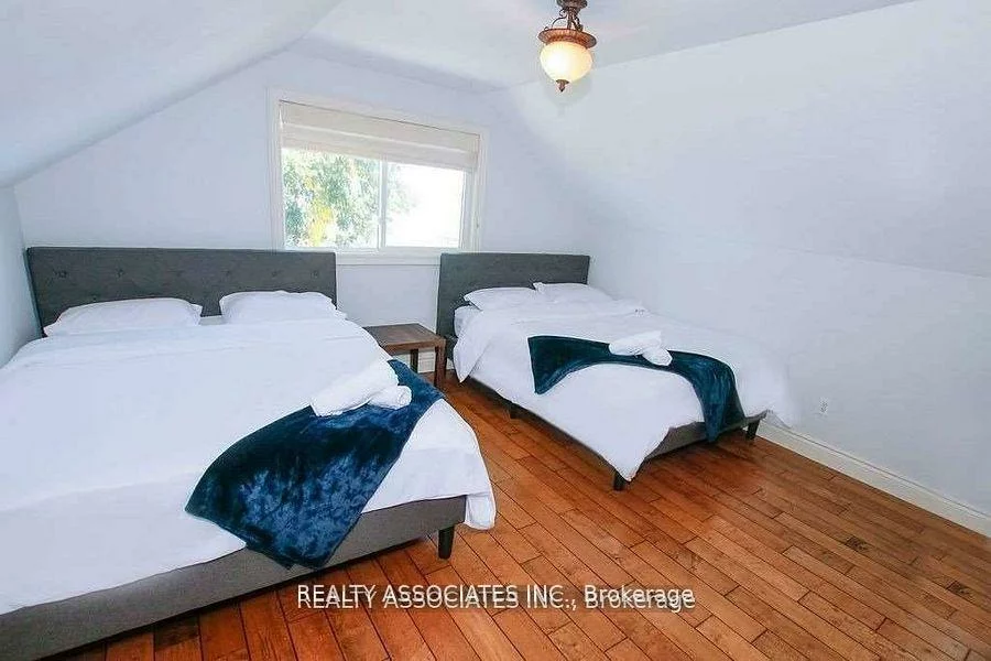1737, Cedar, Alcona, Innisfil