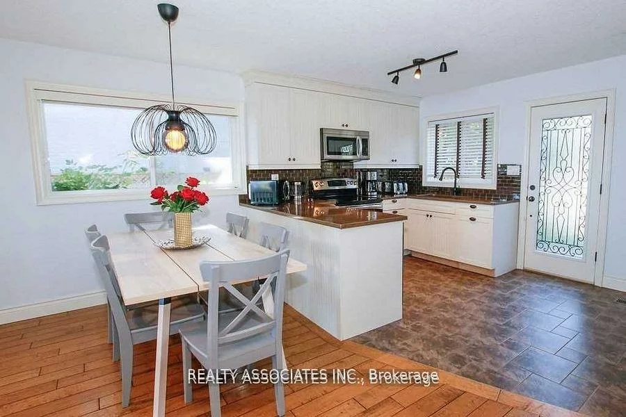 1737, Cedar, Alcona, Innisfil