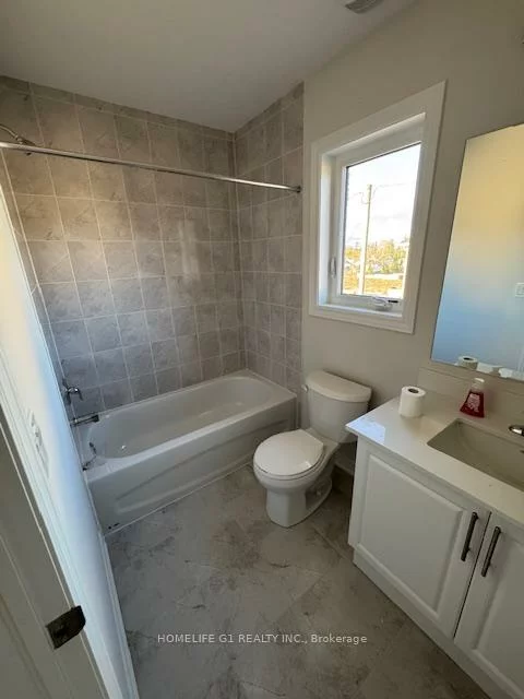 1271, Davis, Lefroy, Innisfil