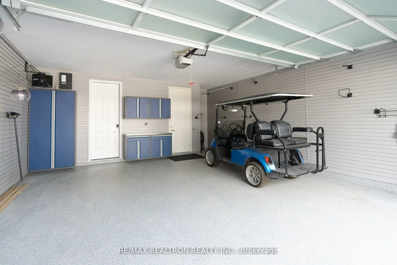 3717, Mangusta, Rural Innisfil, Innisfil