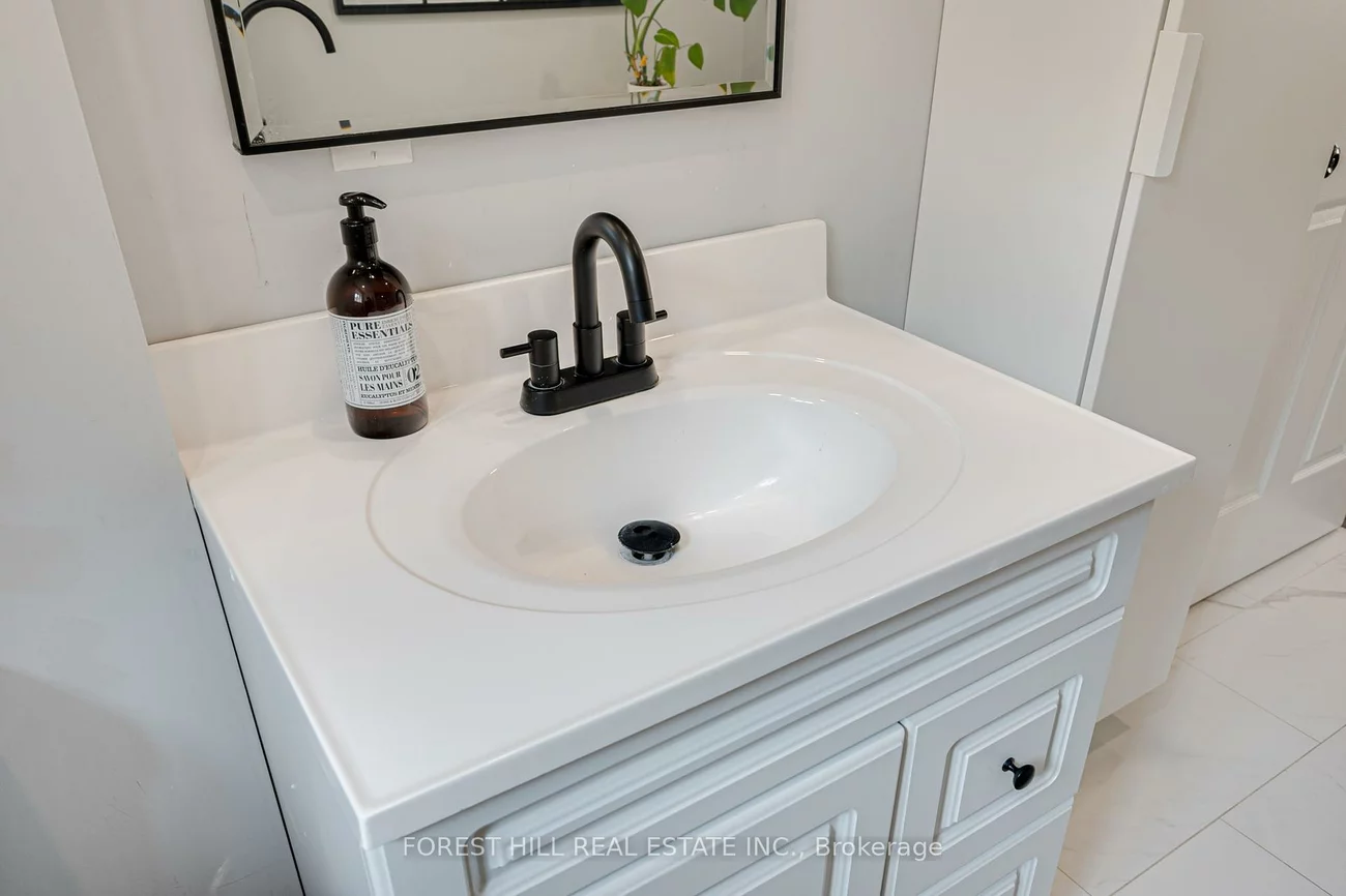 1085, Kensington, Alcona, Innisfil