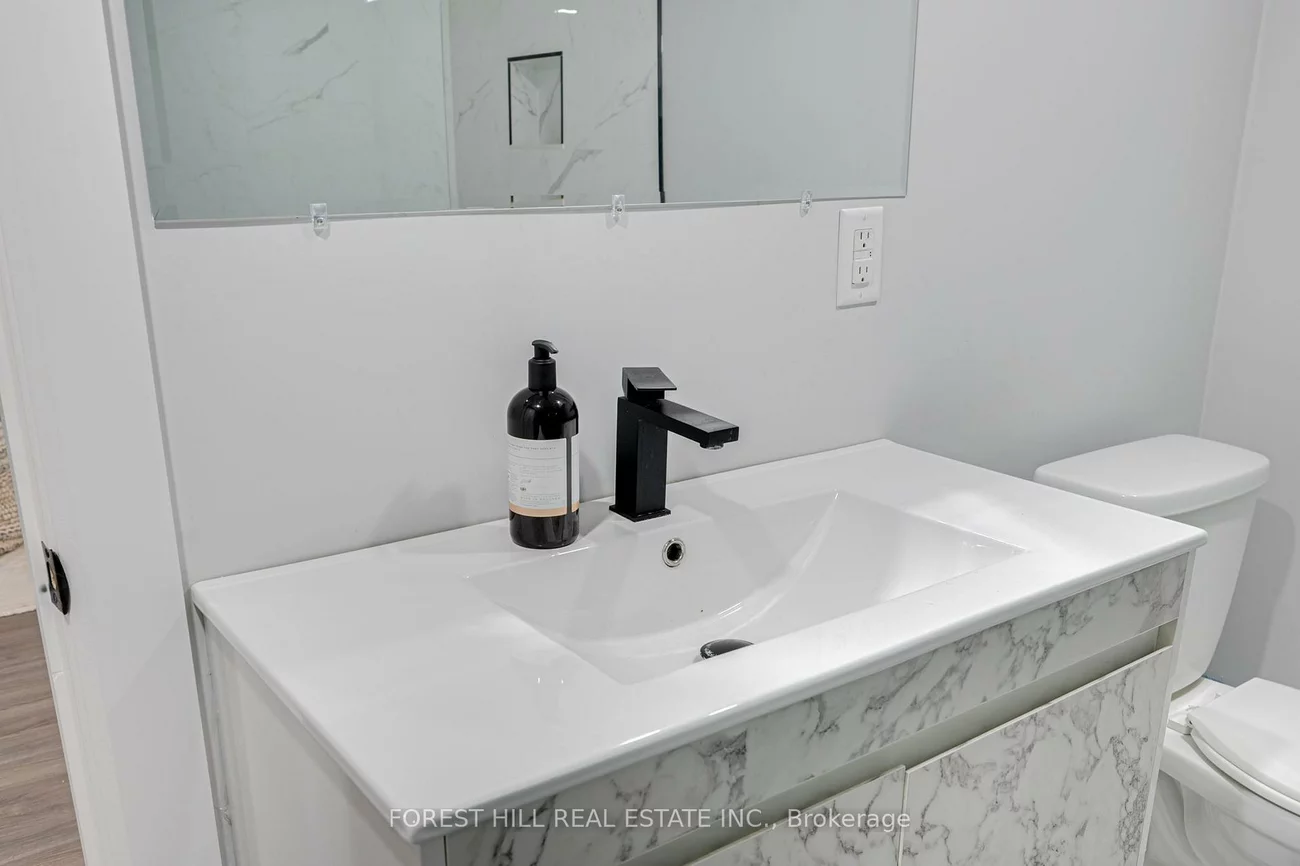 1085, Kensington, Alcona, Innisfil