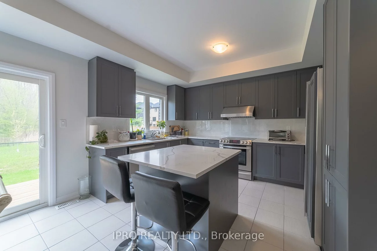1044, Hardy, Lefroy, Innisfil