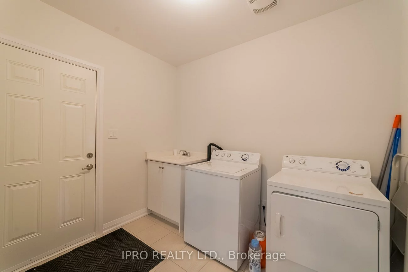 1044, Hardy, Lefroy, Innisfil