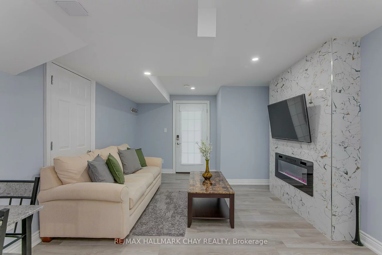 896, John, Churchill, Innisfil