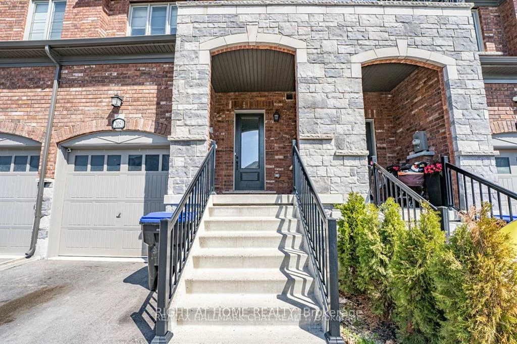 2051, Dale, Alcona, Innisfil