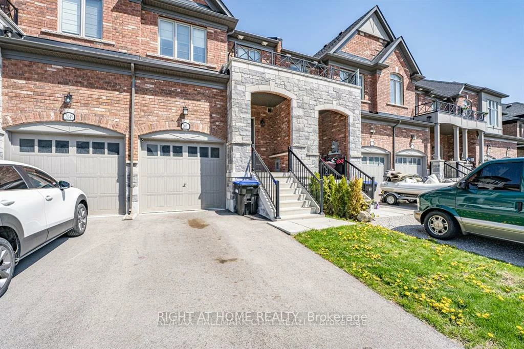 2051, Dale, Alcona, Innisfil