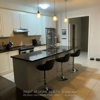 2051, Dale, Alcona, Innisfil