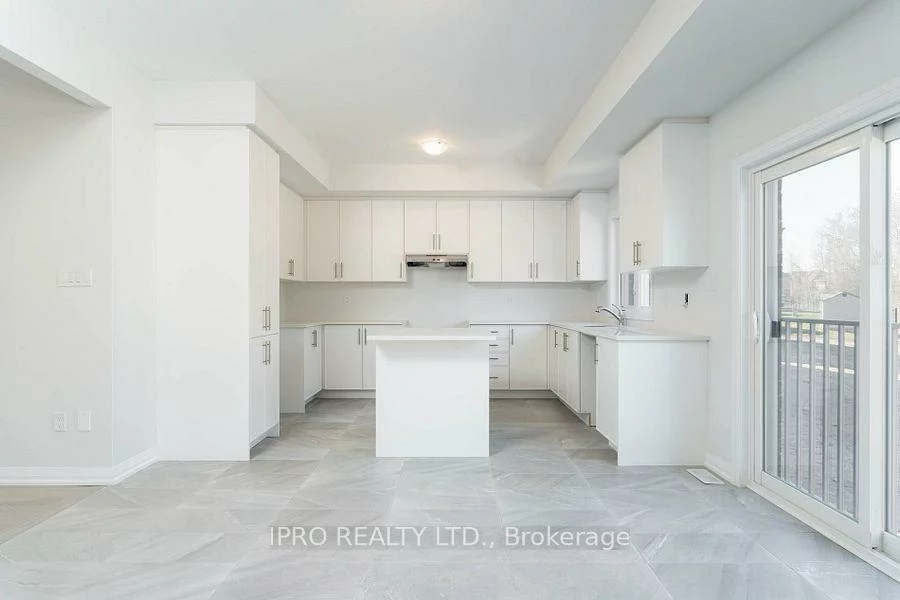 1038, Hardy, Lefroy, Innisfil
