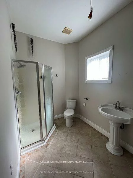 997, Leslie (Bsmt), Alcona, Innisfil