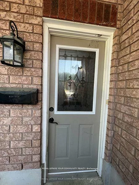 997, Leslie (Bsmt), Alcona, Innisfil