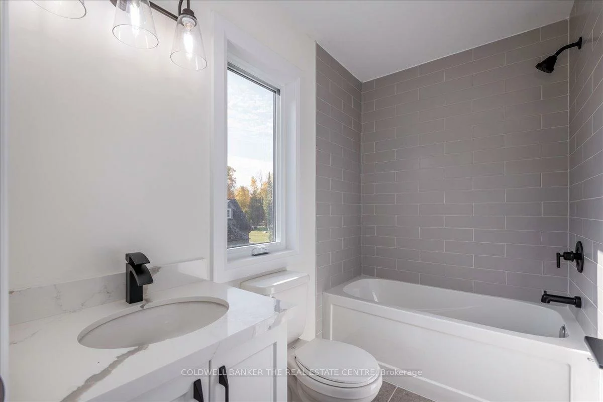 1103, Stoney Point, Lefroy, Innisfil