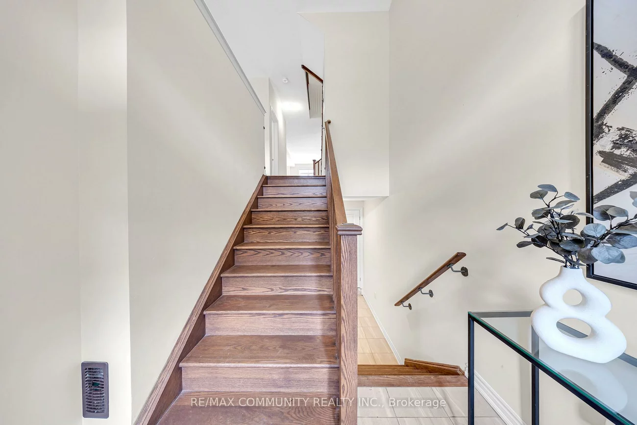 2205, Grainger, Alcona, Innisfil