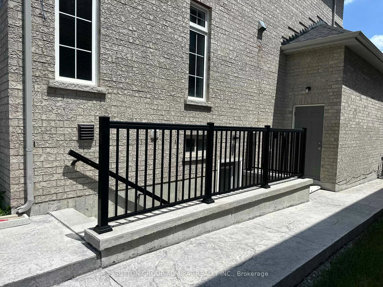 1584, Sharpe, Alcona, Innisfil