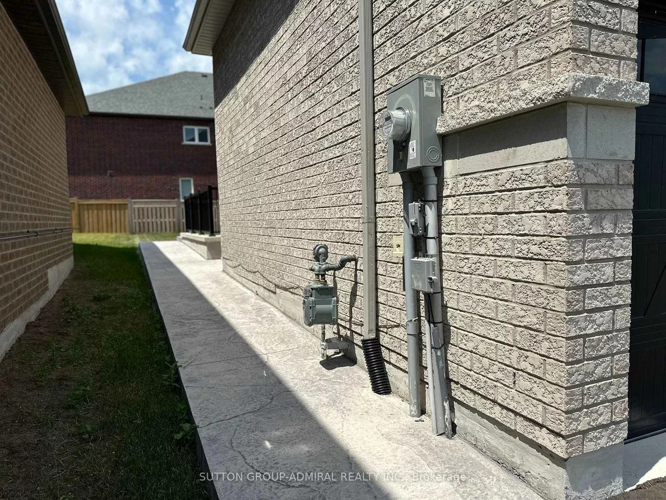 1584, Sharpe, Alcona, Innisfil