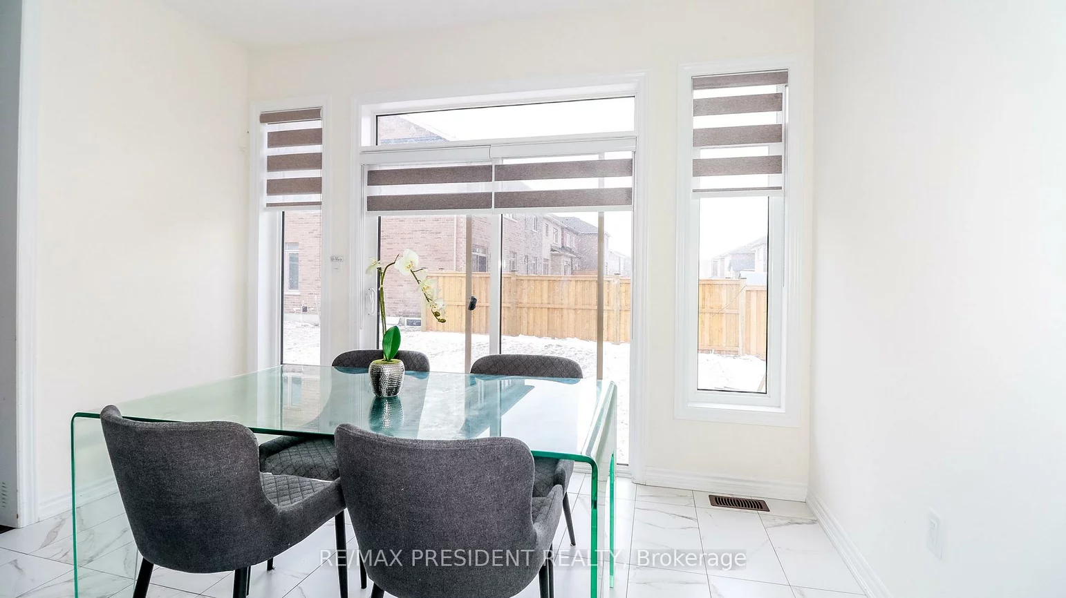 2214, Lozenby, Alcona, Innisfil