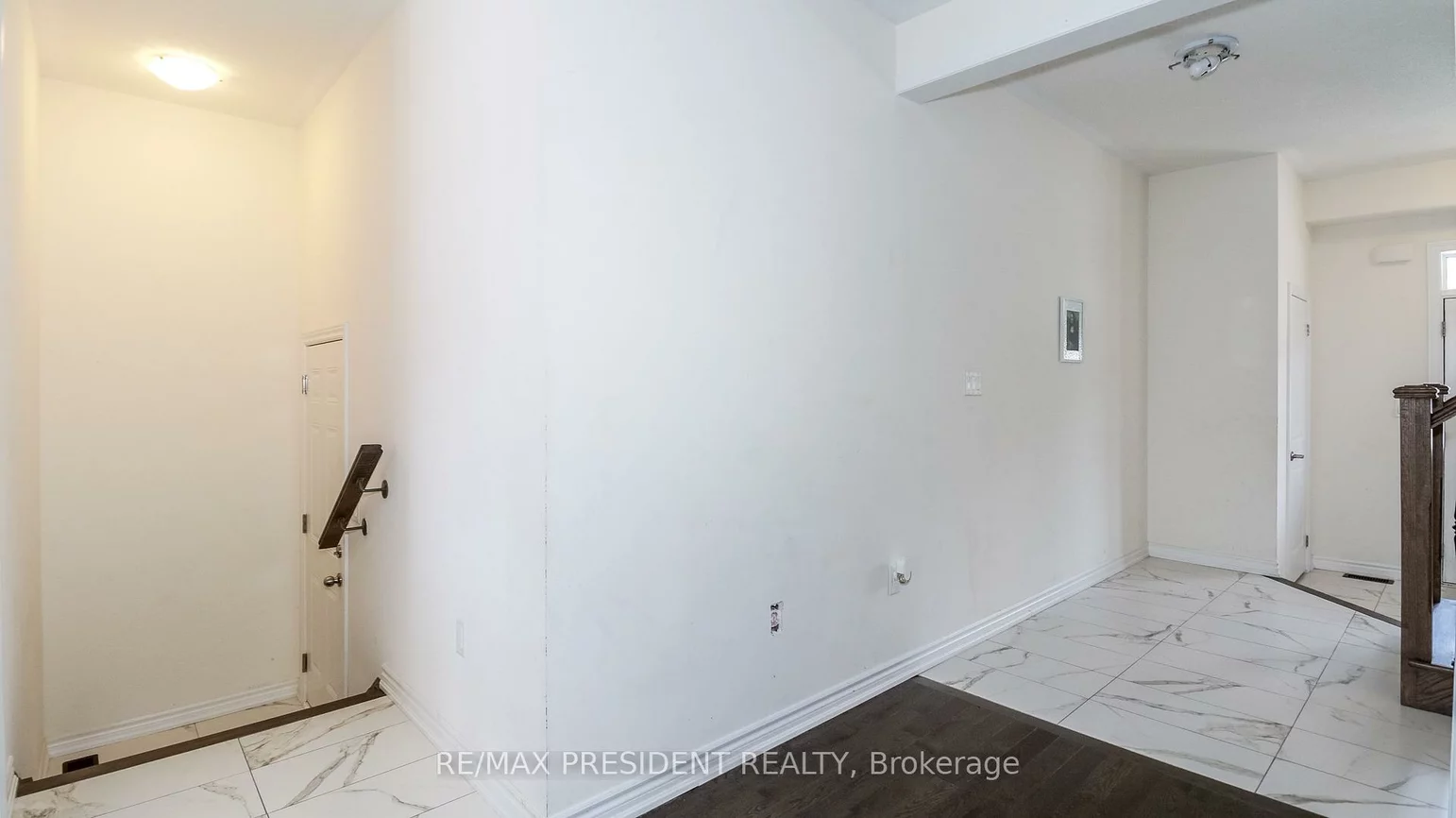 2214, Lozenby, Alcona, Innisfil