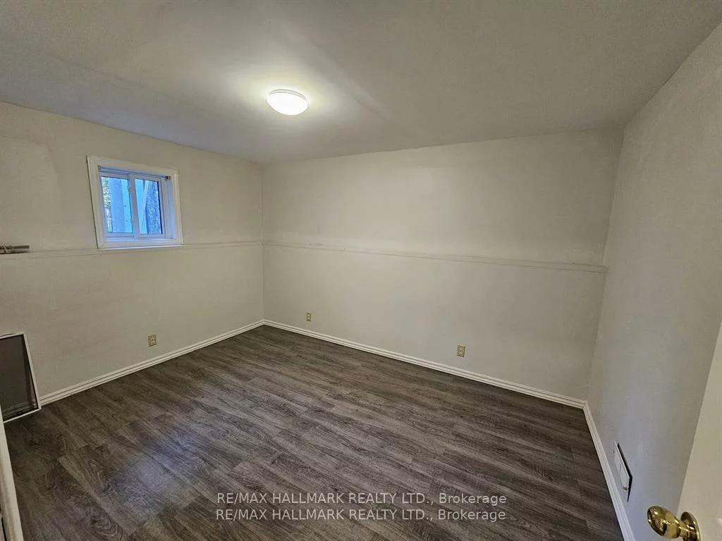 1015, Lebanon, Alcona, Innisfil