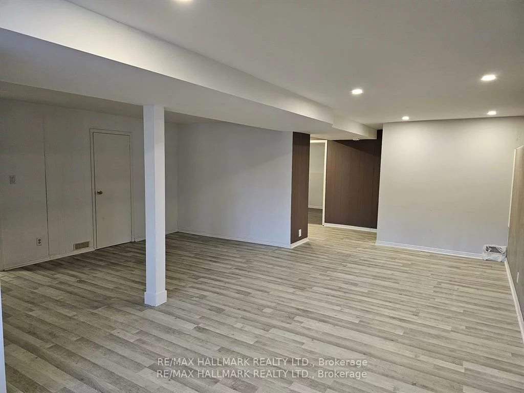 1015, Lebanon, Alcona, Innisfil