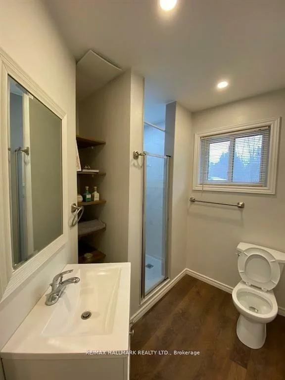 1015, Lebanon, Alcona, Innisfil