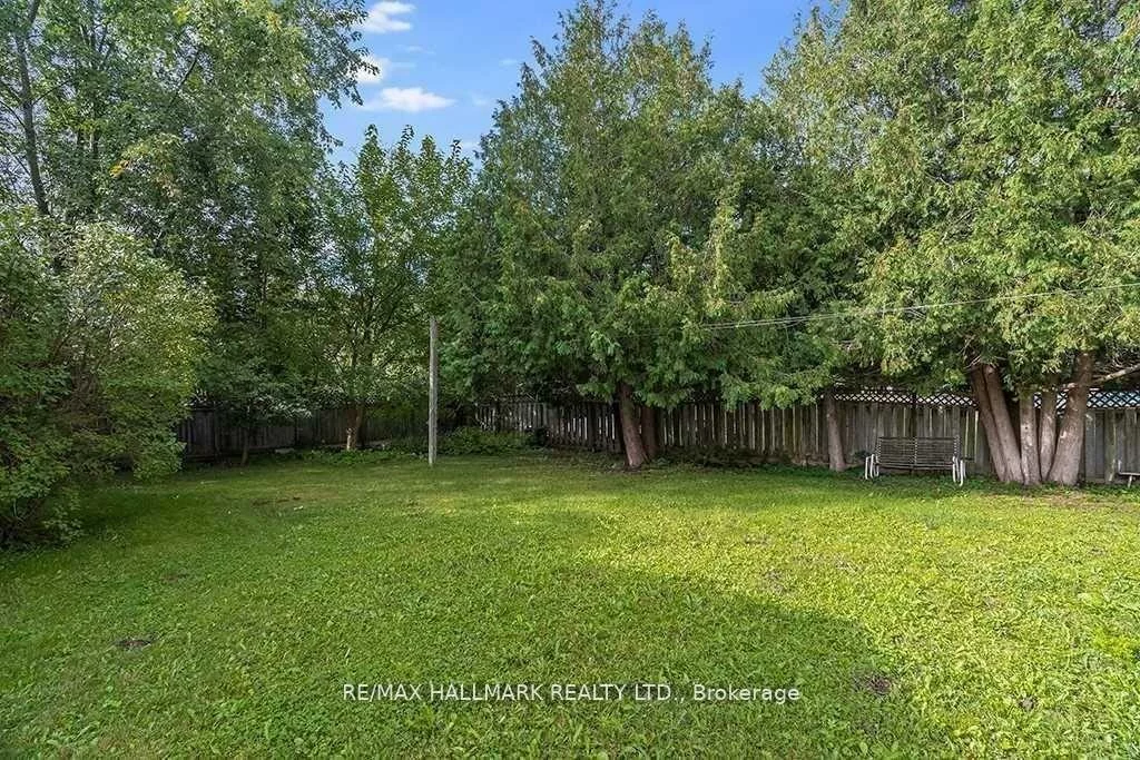 1015, Lebanon, Alcona, Innisfil