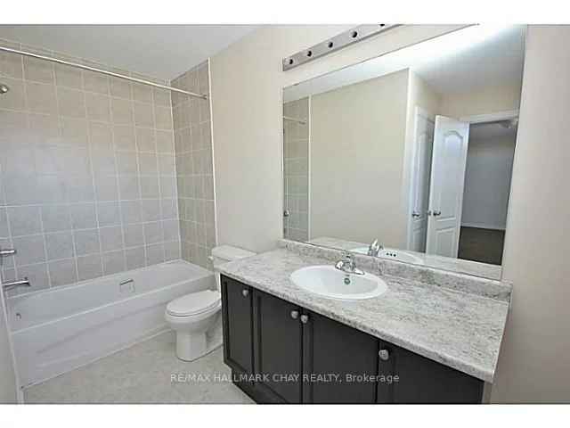 2164, Dawson, Alcona, Innisfil