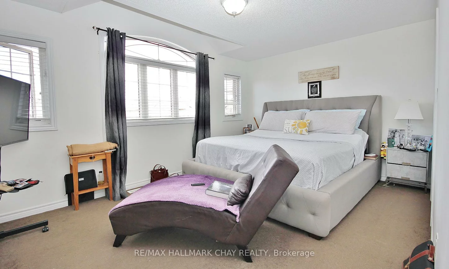2164, Dawson, Alcona, Innisfil
