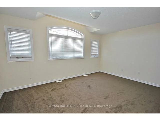 2164, Dawson, Alcona, Innisfil