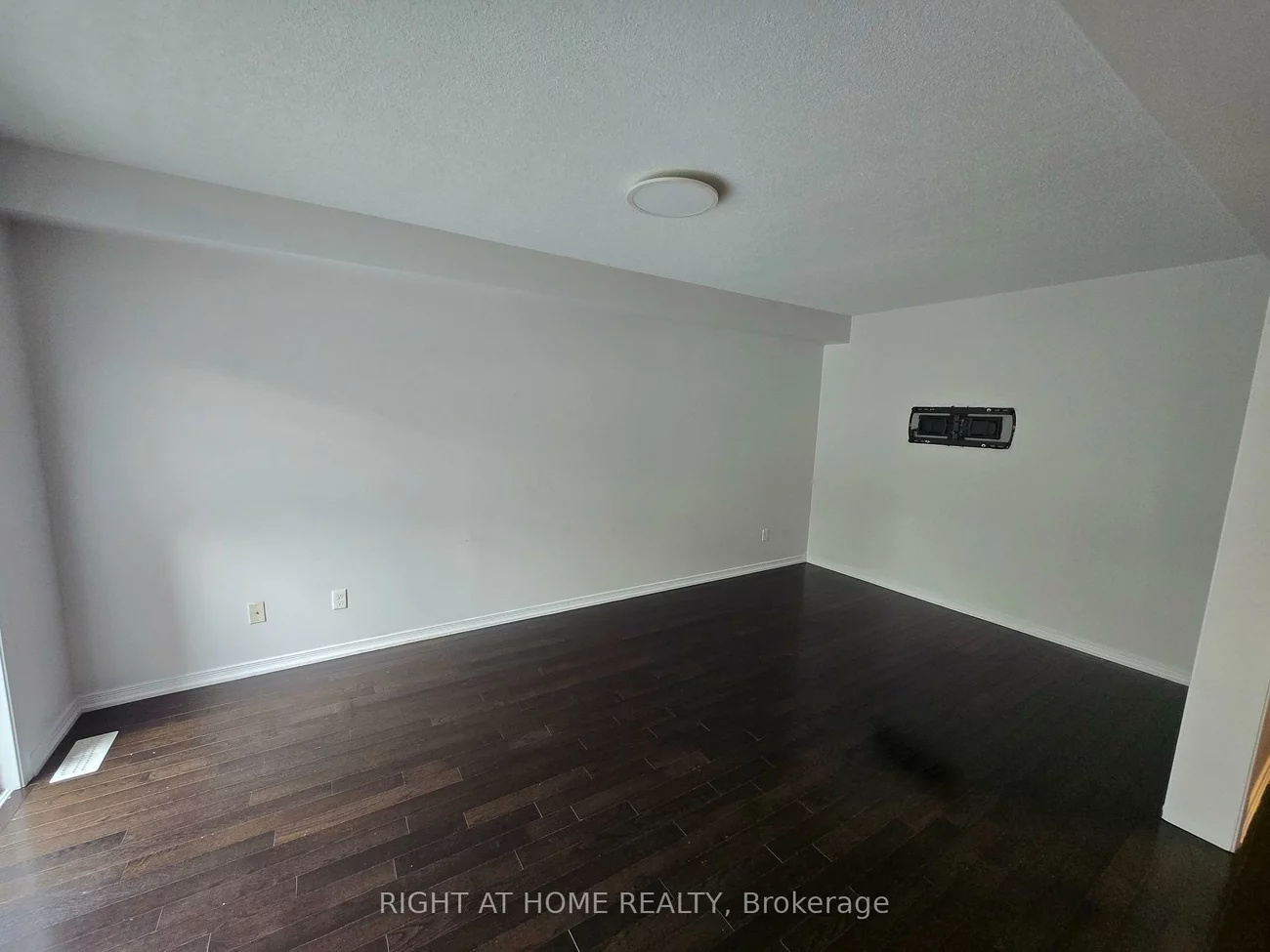 1306, Corm, Alcona, Innisfil
