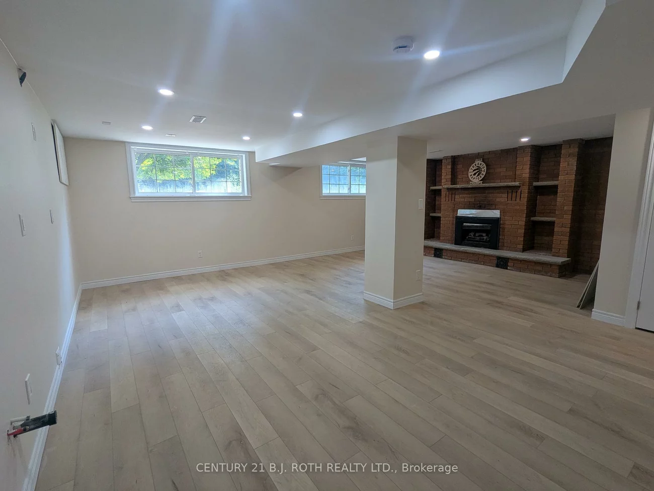 756, Hastings, Alcona, Innisfil