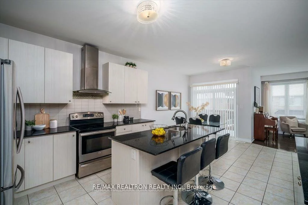 2045, Allison, Alcona, Innisfil