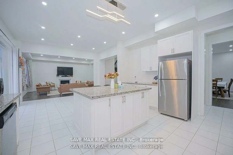 1615, CORSAL, Alcona, Innisfil