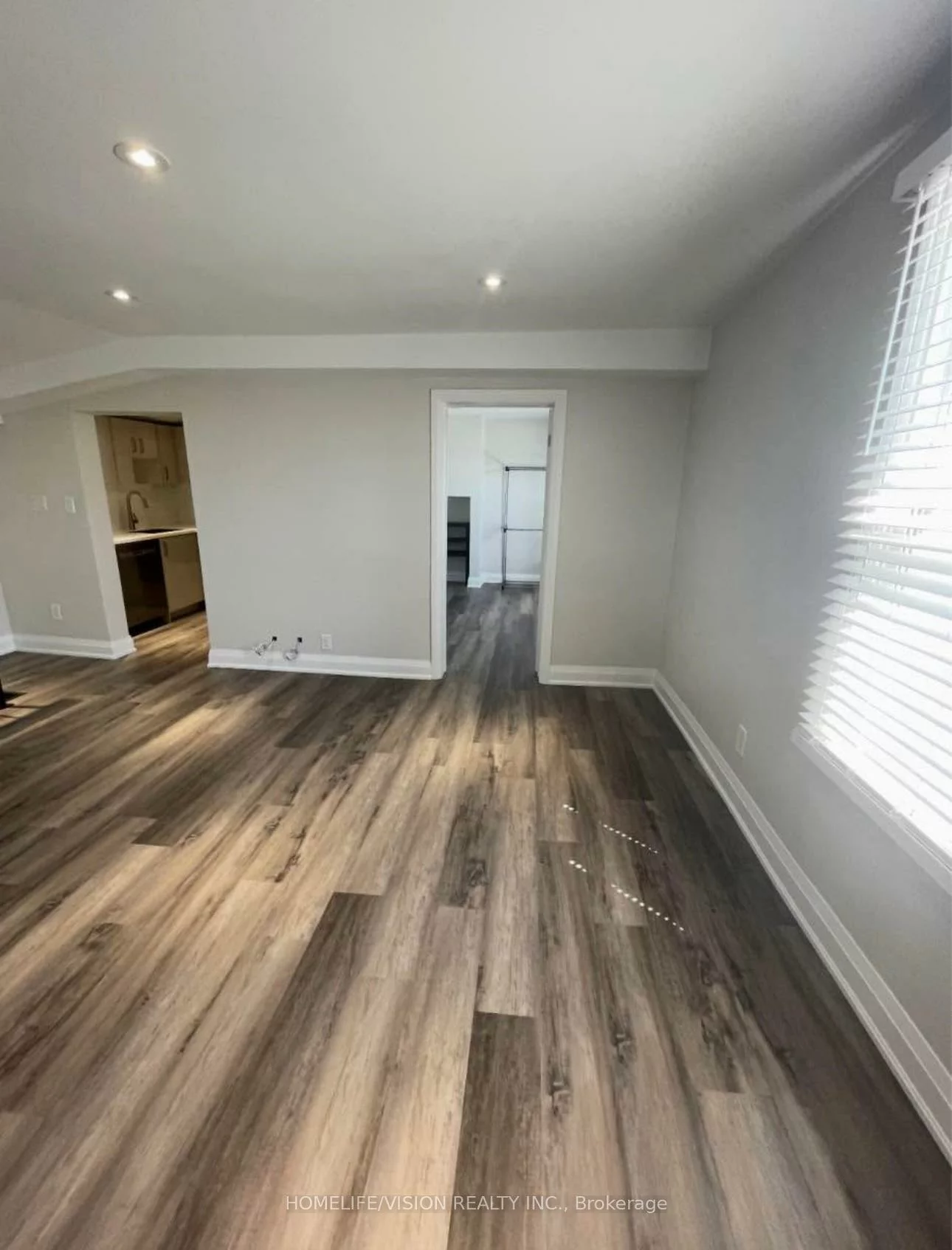 6273, Yonge, Churchill, Innisfil