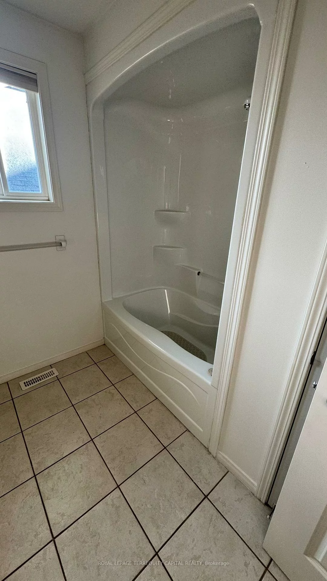 1225, Laurand, Alcona, Innisfil