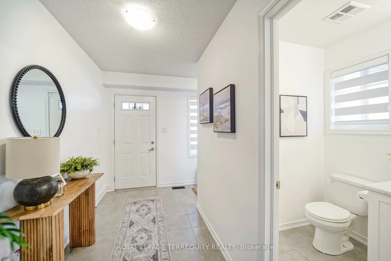 2251, Whitewood, Alcona, Innisfil