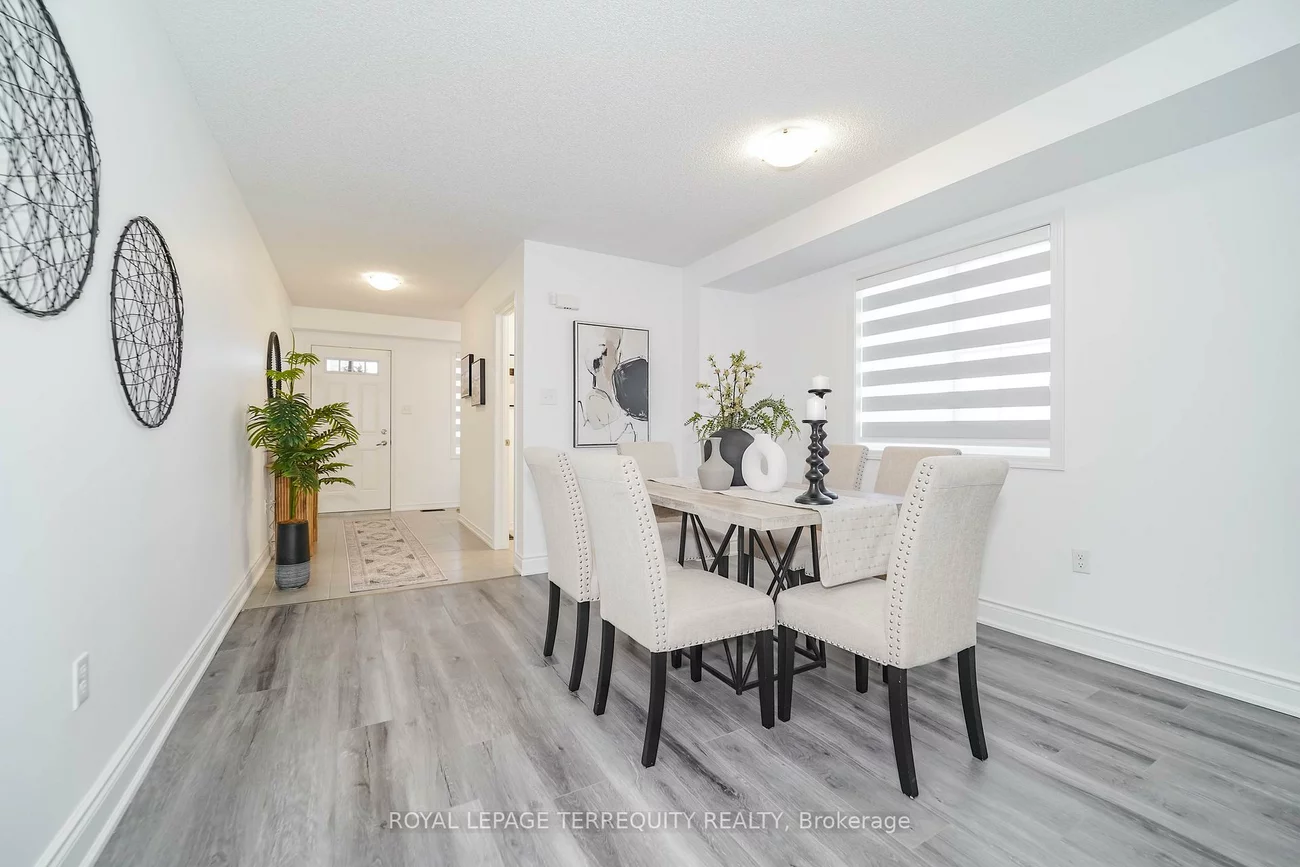 2251, Whitewood, Alcona, Innisfil