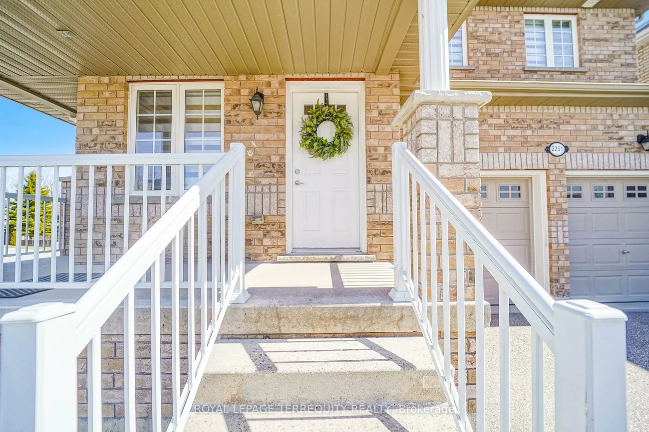 2251, Whitewood, Alcona, Innisfil
