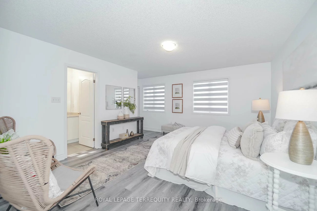 2251, Whitewood, Alcona, Innisfil